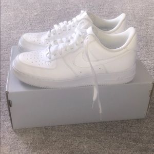 Nike Air Force 1 ‘07 (Men’s sizing)